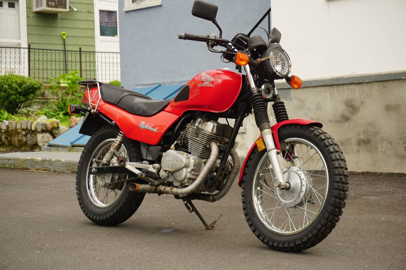 Illustration for article titled At $1,600, Could This 1994 Honda CB250 Nighthawk Make You Ready for a new Adventure?